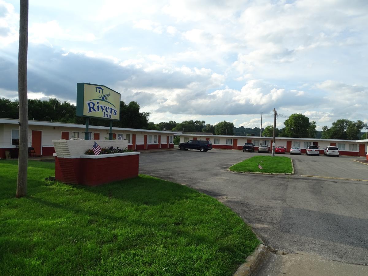 Rivers Inn Fort Madison Exterior photo