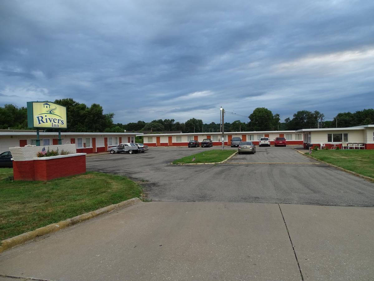 Rivers Inn Fort Madison Exterior photo